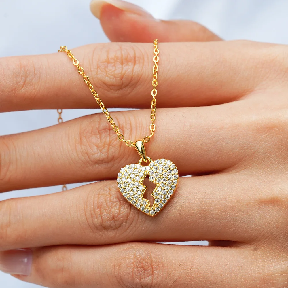 Luxury 100% Real 18k Gold Women's Lightning Love Diamond Pendant Moissanite Necklace